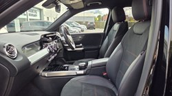 2023 (23) MERCEDES-BENZ GLB 200 AMG Line Executive 5dr 7G-Tronic 5828732