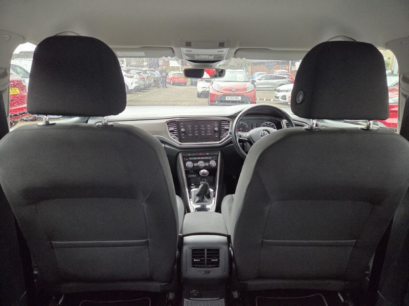 2018 (18) VOLKSWAGEN T-ROC 1.0 TSI SE 5dr 5839361