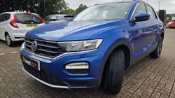 2018 (18) VOLKSWAGEN T-ROC 1.0 TSI SE 5dr 5839352