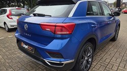 2018 (18) VOLKSWAGEN T-ROC 1.0 TSI SE 5dr 5839358