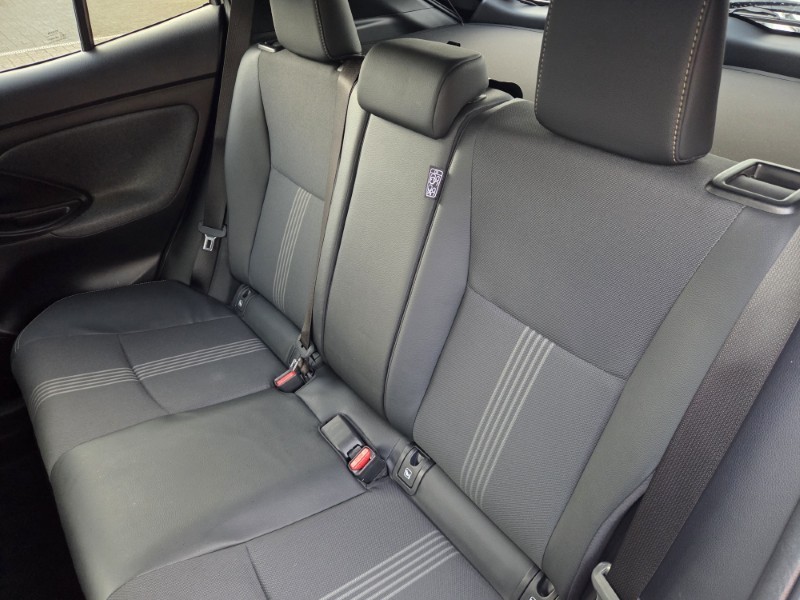 2022 (22) TOYOTA YARIS CROSS 1.5 Hybrid Dynamic 5dr CVT 5933507
