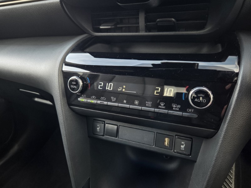 2022 (22) TOYOTA YARIS CROSS 1.5 Hybrid Dynamic 5dr CVT 5933519