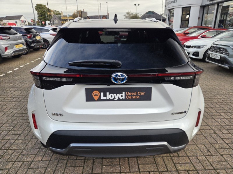 2022 (22) TOYOTA YARIS CROSS 1.5 Hybrid Dynamic 5dr CVT 5933497