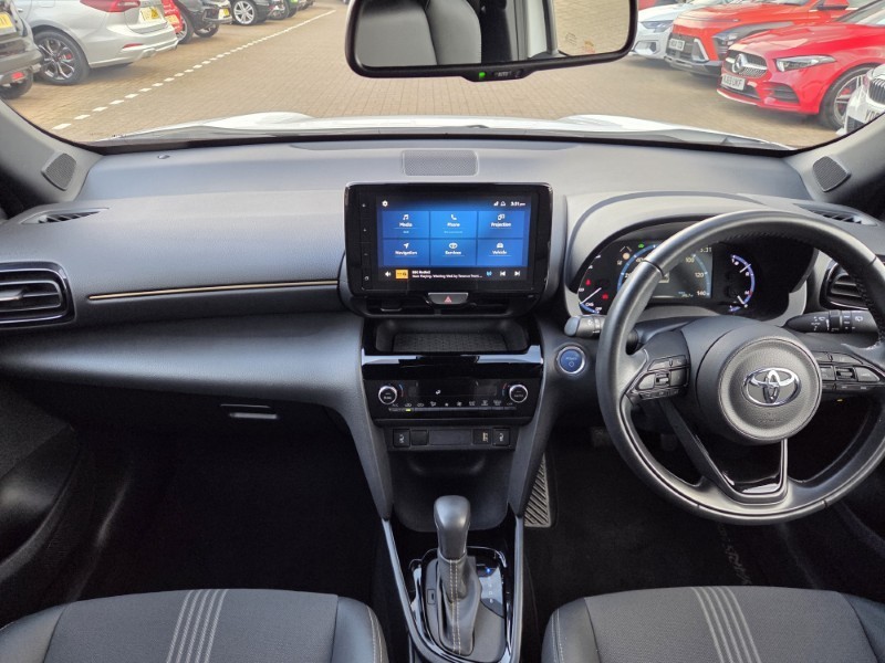 2022 (22) TOYOTA YARIS CROSS 1.5 Hybrid Dynamic 5dr CVT 5933504
