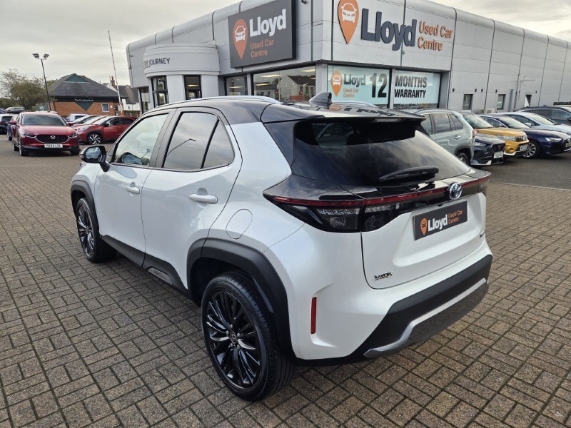 2022 (22) TOYOTA YARIS CROSS 1.5 Hybrid Dynamic 5dr CVT 5933496