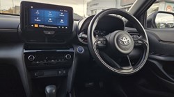 2022 (22) TOYOTA YARIS CROSS 1.5 Hybrid Dynamic 5dr CVT 5933505