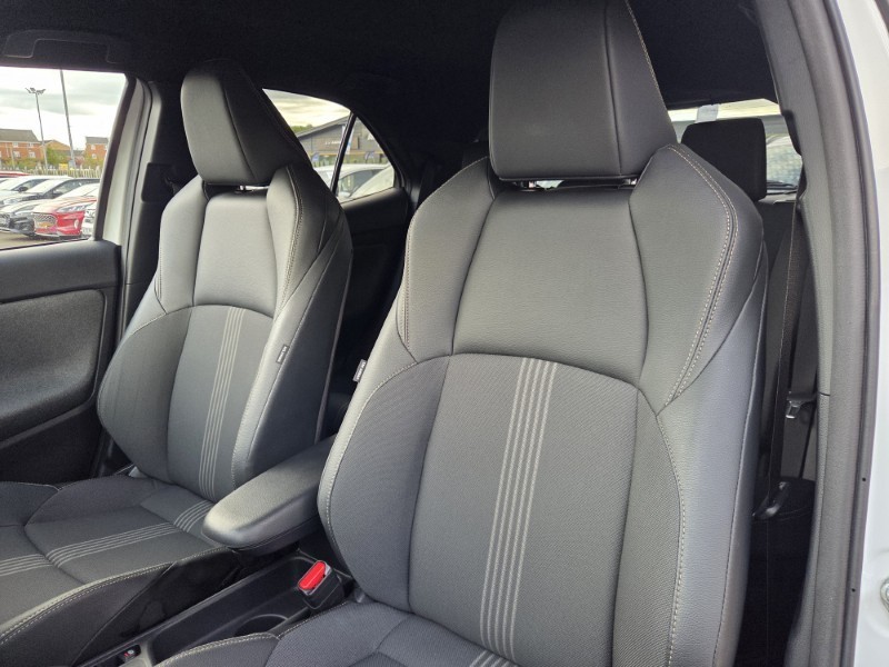 2022 (22) TOYOTA YARIS CROSS 1.5 Hybrid Dynamic 5dr CVT 5933510