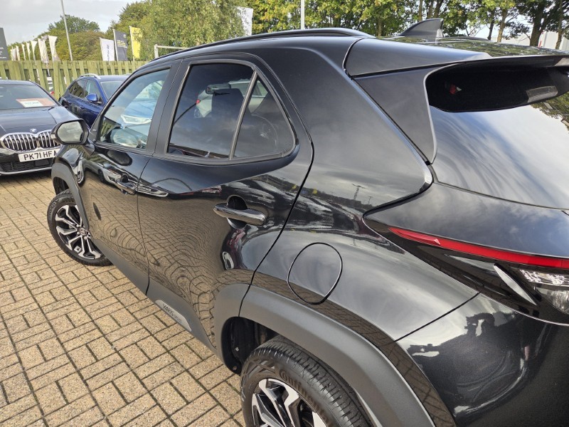 2024 (24) TOYOTA YARIS CROSS 1.5 Hybrid Design 5dr CVT 5839549