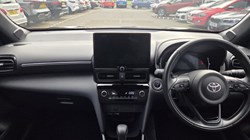 2024 (24) TOYOTA YARIS CROSS 1.5 Hybrid Design 5dr CVT 5839560