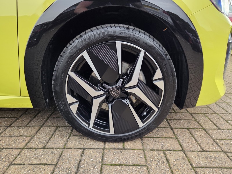 2024 (24) PEUGEOT 208 1.2 Hybrid 100 GT 5dr e-DSC6 5839725
