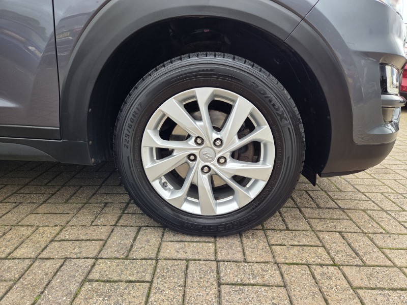 2018 (68) HYUNDAI TUCSON 1.6 GDi SE Nav 5dr 2WD 5840235