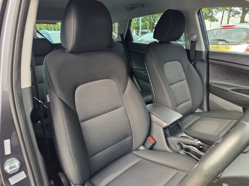 2018 (68) HYUNDAI TUCSON 1.6 GDi SE Nav 5dr 2WD 5840260