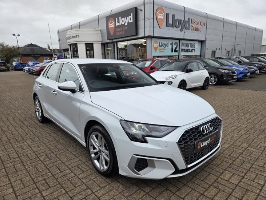 2022 (22) AUDI A3 35 TFSI Sport 5dr