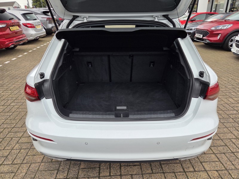 2022 (22) AUDI A3 35 TFSI Sport 5dr 5842372