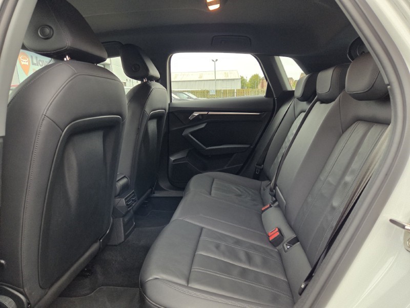 2022 (22) AUDI A3 35 TFSI Sport 5dr 5842376