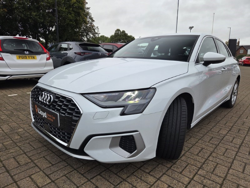 2022 (22) AUDI A3 35 TFSI Sport 5dr 5842365