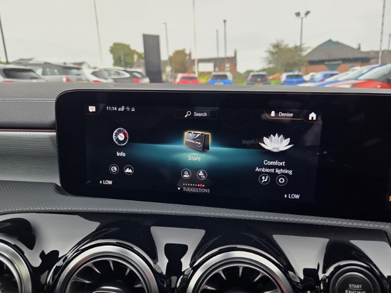 2021 (21) MERCEDES-BENZ A CLASS A200 Exclusive Edition 5dr Auto 5842635
