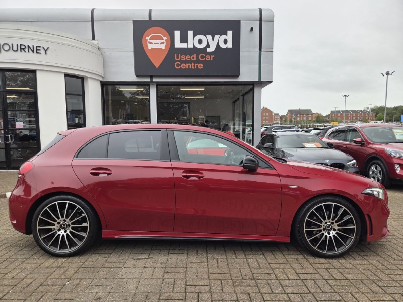 2021 (21) MERCEDES-BENZ A CLASS A200 Exclusive Edition 5dr Auto 5842593