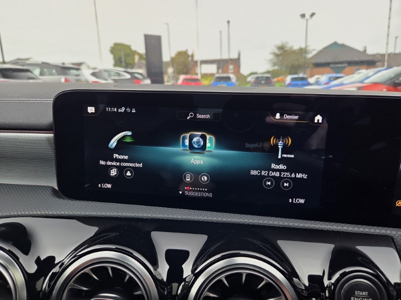 2021 (21) MERCEDES-BENZ A CLASS A200 Exclusive Edition 5dr Auto 5842633