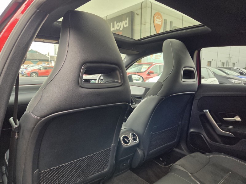 2021 (21) MERCEDES-BENZ A CLASS A200 Exclusive Edition 5dr Auto 5842612