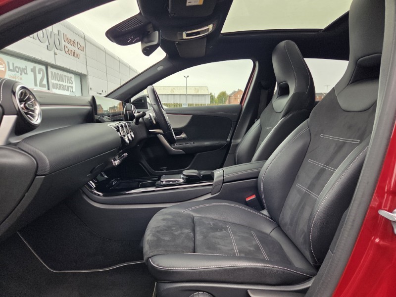 2021 (21) MERCEDES-BENZ A CLASS A200 Exclusive Edition 5dr Auto 5842619