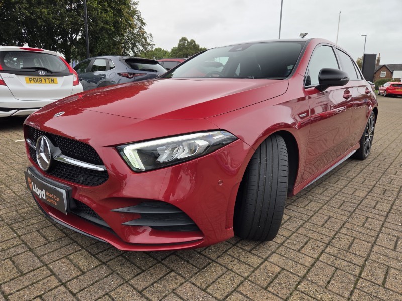 2021 (21) MERCEDES-BENZ A CLASS A200 Exclusive Edition 5dr Auto 5842601