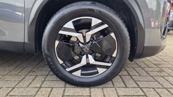 2024 (24) PEUGEOT 2008 1.2 PureTech 130 GT 5dr EAT8 5839804