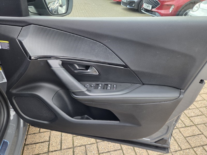 2024 (24) PEUGEOT 2008 1.2 PureTech 130 GT 5dr EAT8 5839831