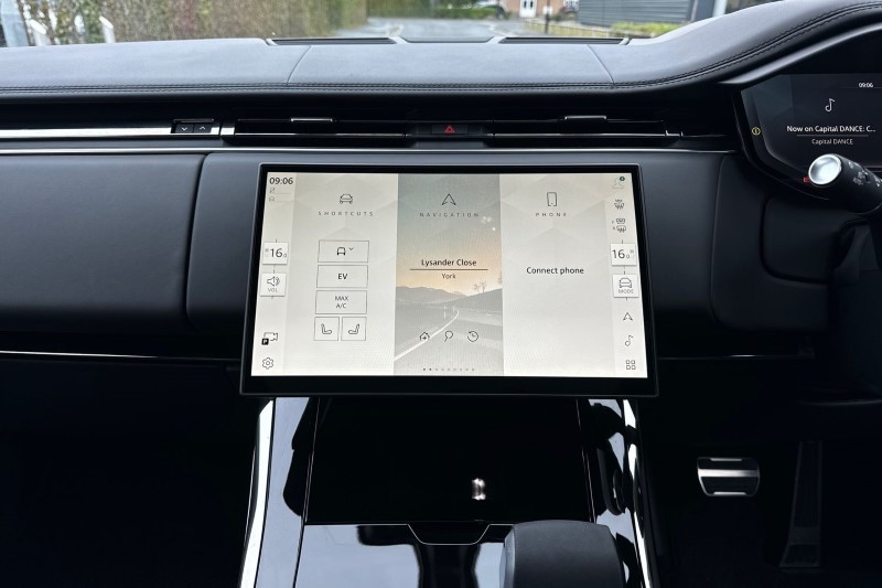 2024 (74) LAND ROVER RANGE ROVER SPORT 3.0 P550e Autobiography 5dr Auto 3474072