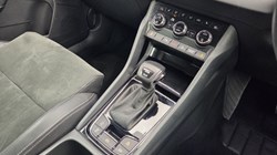 2019 (69) SKODA KAROQ 2.0 TDI SE L 4x4 5dr DSG 5840347