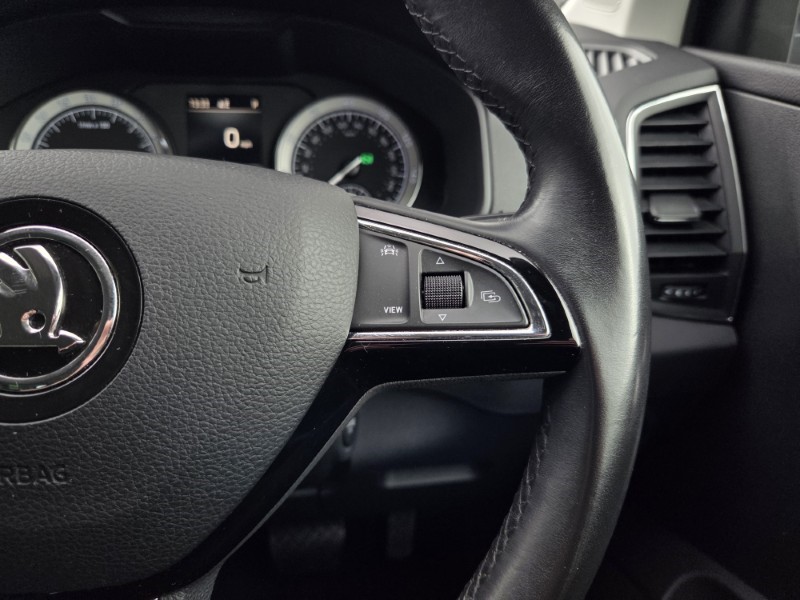 2019 (69) SKODA KAROQ 2.0 TDI SE L 4x4 5dr DSG 5840345