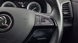 2019 (69) SKODA KAROQ 2.0 TDI SE L 4x4 5dr DSG 5840345