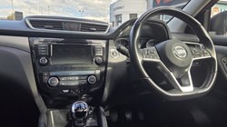 2020 (70) NISSAN QASHQAI 1.3 DiG-T N-Motion 5dr 5850746