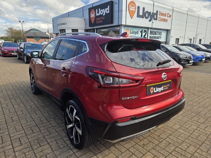 2020 (70) NISSAN QASHQAI 1.3 DiG-T N-Motion 5dr 5850737