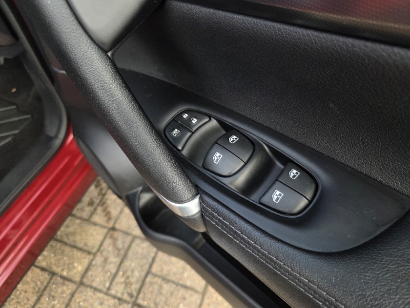 2020 (70) NISSAN QASHQAI 1.3 DiG-T N-Motion 5dr 5850754