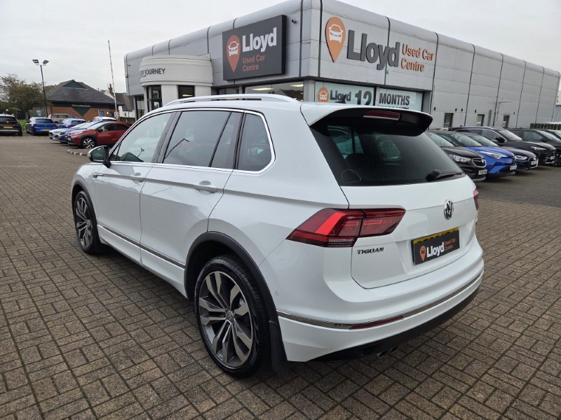 2016 (66) VOLKSWAGEN TIGUAN 2.0 TDi 190 4Motion R-Line 5dr DSG 5842558