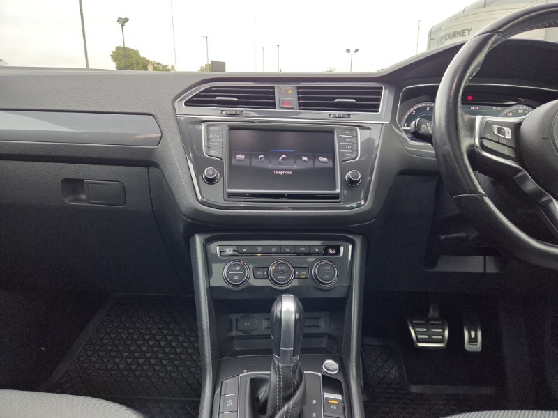 2016 (66) VOLKSWAGEN TIGUAN 2.0 TDi 190 4Motion R-Line 5dr DSG 5842568