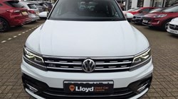 2016 (66) VOLKSWAGEN TIGUAN 2.0 TDi 190 4Motion R-Line 5dr DSG 5842548