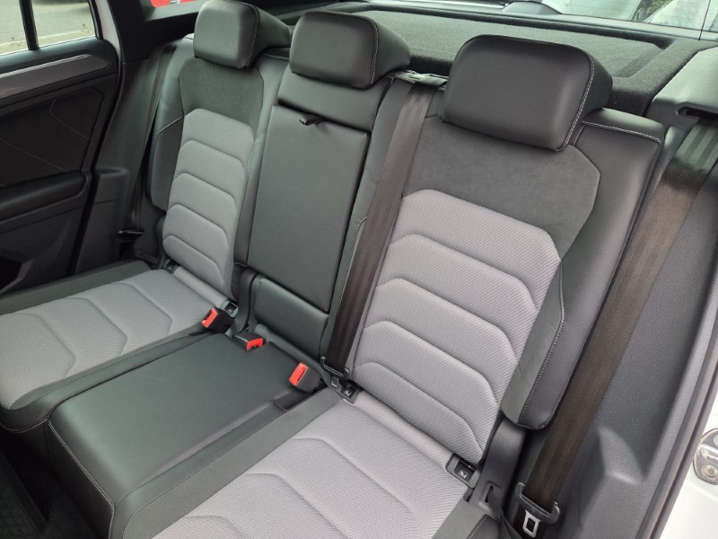 2016 (66) VOLKSWAGEN TIGUAN 2.0 TDi 190 4Motion R-Line 5dr DSG 5842569