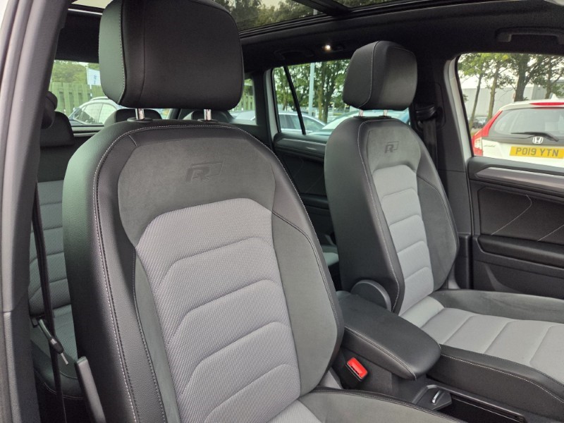 2016 (66) VOLKSWAGEN TIGUAN 2.0 TDi 190 4Motion R-Line 5dr DSG 5842573
