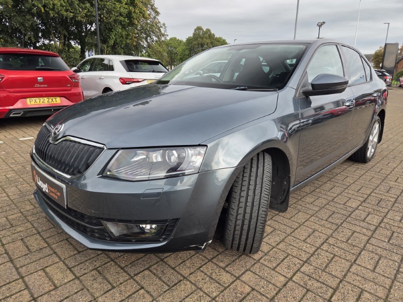 2017 (17) SKODA OCTAVIA 1.6 TDI 110 SE Sport 5dr 5860741