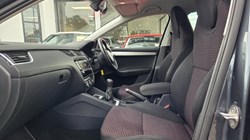 2017 (17) SKODA OCTAVIA 1.6 TDI 110 SE Sport 5dr 5860758