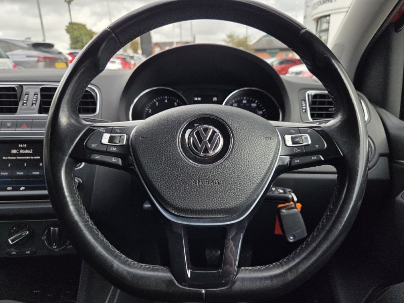 2017 (67) VOLKSWAGEN POLO 1.0 75 Match Edition 5dr 5866219