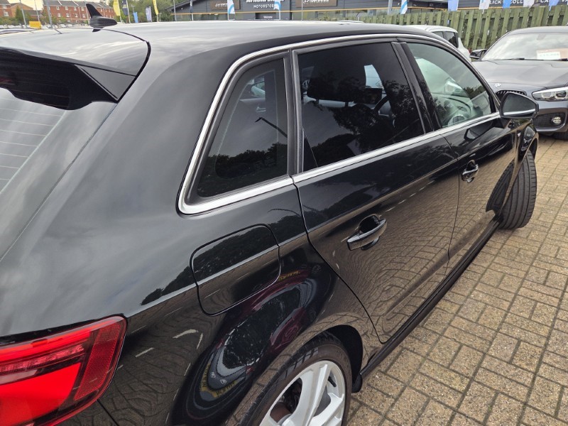 2019 (19) AUDI A3 35 TFSI S Line 5dr S Tronic 5860971