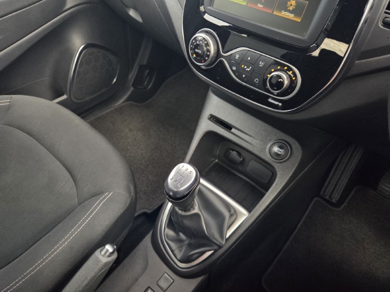 2019 (69) RENAULT CAPTUR 0.9 TCE 90 Iconic 5dr 5850884