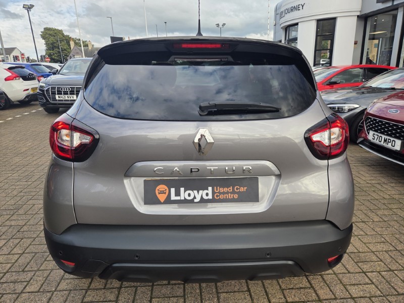 2019 (69) RENAULT CAPTUR 0.9 TCE 90 Iconic 5dr 5850864