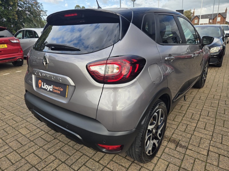 2019 (69) RENAULT CAPTUR 0.9 TCE 90 Iconic 5dr 5850865