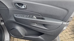 2019 (69) RENAULT CAPTUR 0.9 TCE 90 Iconic 5dr 5850879