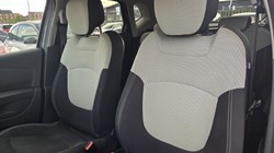 2019 (69) RENAULT CAPTUR 0.9 TCE 90 Iconic 5dr 5850877