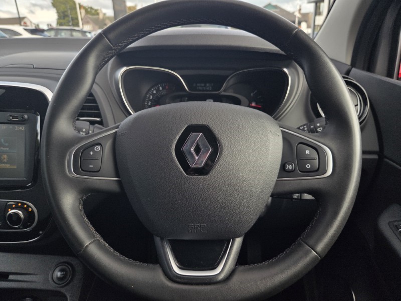 2019 (69) RENAULT CAPTUR 0.9 TCE 90 Iconic 5dr 5850883